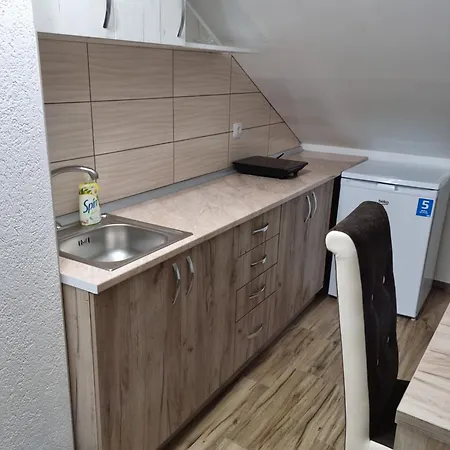 Апартаменты Zvezdana *